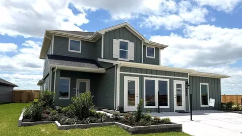 Exterior - 2610 Ranch View Ct, Rosenberg, TX 77471 photo 5 of 8
