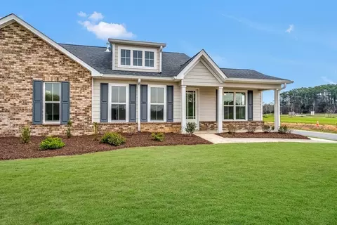 241 Pacer Ln, Dalton, GA 30721