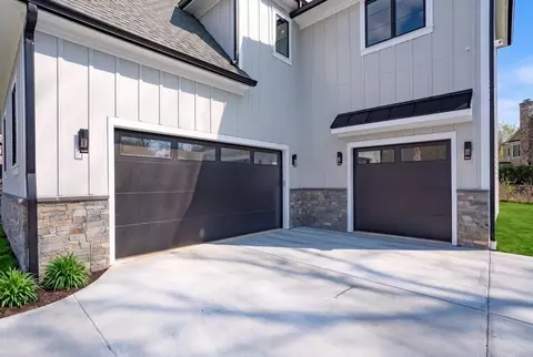 Exterior - 11200 River Rd, Potomac, MD 20854 photo 6 of 23
