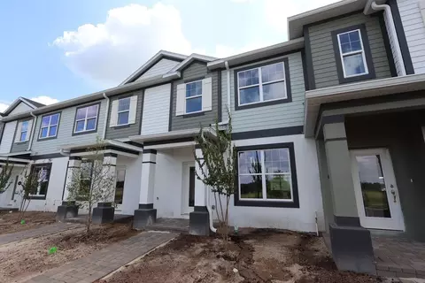 Exterior - 1425 Hyde St, Saint Cloud, FL 34771 photo 8 of 12