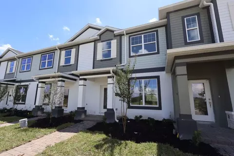Exterior - 1425 Hyde St, Saint Cloud, FL 34771 photo 4 of 10