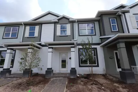 Exterior - 1425 Hyde St, Saint Cloud, FL 34771 photo 7 of 12