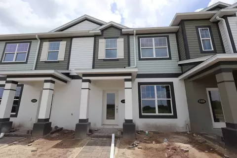 Exterior - 1425 Hyde St, Saint Cloud, FL 34771 photo 3 of 12