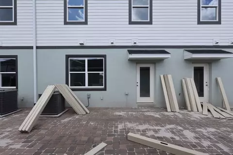 Exterior - 1425 Hyde St, Saint Cloud, FL 34771 photo 9 of 12