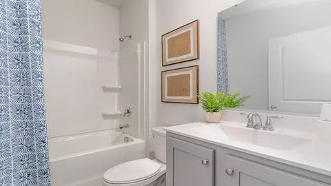 Bath - 108 Pampa Dr, Loris, SC 29569 photo 1 of 3
