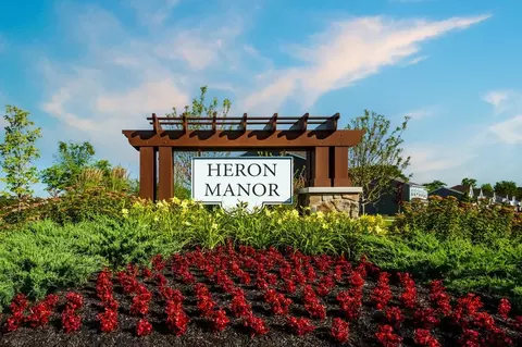 View/Area - 103 Heron Ave, Pataskala, OH 43062 photo 1 of 36