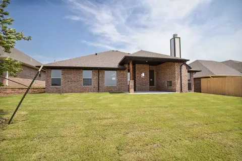 Exterior - 2920 E Northampton St, Broken Arrow, OK 74014 photo 25 of 29