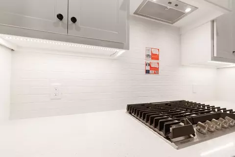 Kitchen - 2920 E Northampton St, Broken Arrow, OK 74014 photo 15 of 15