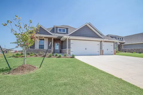 Exterior - 2920 E Northampton St, Broken Arrow, OK 74014 photo 21 of 29