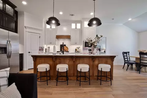 Kitchen - 2920 E Northampton St, Broken Arrow, OK 74014 photo 1 of 15