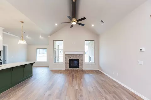 Living - 2920 E Northampton St, Broken Arrow, OK 74014 photo 4 of 9