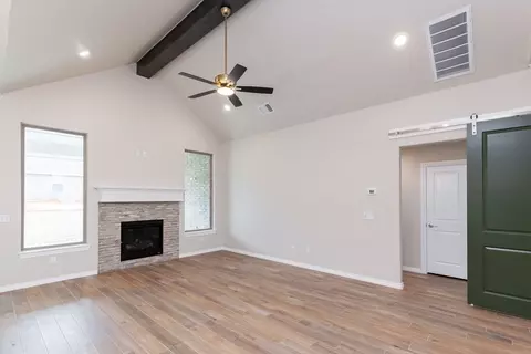 Living - 2920 E Northampton St, Broken Arrow, OK 74014 photo 6 of 9