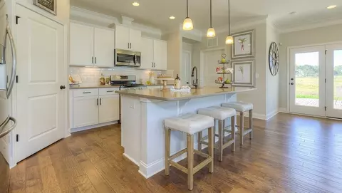 Kitchen - 28 Wheatfield Rd, Fletcher, NC 28732 photo 3 of 10