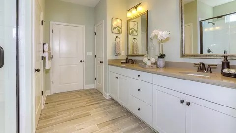 Bath - 28 Wheatfield Rd, Fletcher, NC 28732 photo 1 of 7