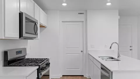 Kitchen - 1897 E Corriente Dr #1176, Salem, UT 84653 photo 1 of 7