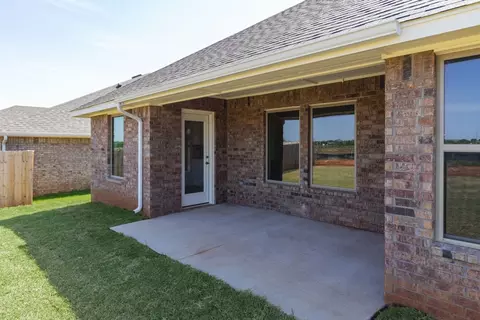 Other - 2800 Heather Hvn, Moore, OK 73160 photo 7 of 24