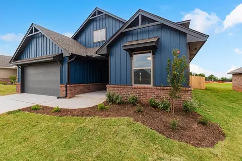 Exterior - 2800 Heather Hvn, Moore, OK 73160 photo 16 of 26