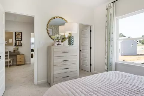 Bedroom - 216 Antiquity Cir, Perry, GA 31069 photo 14 of 18
