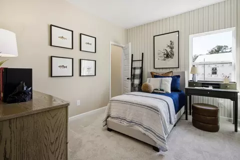 Bedroom - 216 Antiquity Cir, Perry, GA 31069 photo 7 of 18