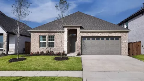 7512 Autumn Hill Dr, Krum, TX 76249