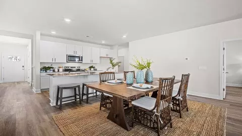 Dining - 107 Sumter St, Guyton, GA 31312 photo 2 of 2