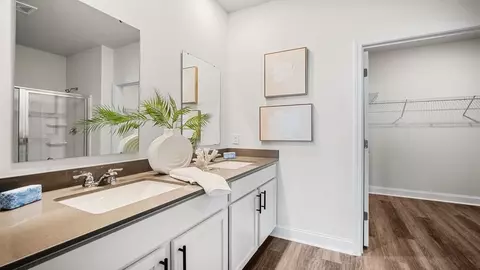 Bath - 107 Sumter St, Guyton, GA 31312 photo 1 of 3