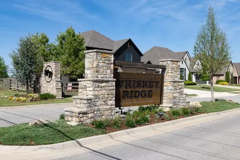 View/Area - 2816 E Northampton St, Broken Arrow, OK 74014 photo 1 of 22