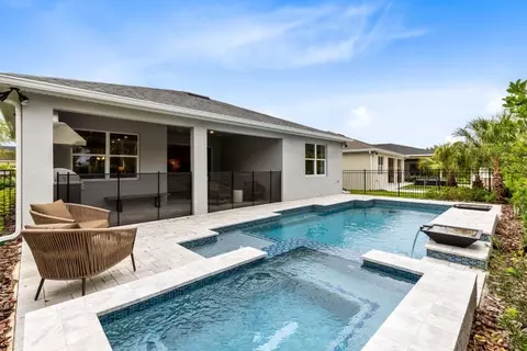 Exterior - 4910 Twin Lakes Blvd, Saint Cloud, FL 34772 photo 8 of 20
