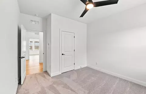Bedroom - 116 Elm View Dr, Georgetown, TX 78628 photo 4 of 7
