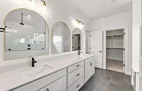 Bath - 116 Elm View Dr, Georgetown, TX 78628 photo 2 of 5
