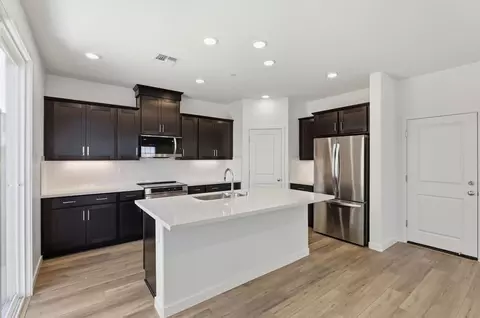 Kitchen - 2654 Briones Dr, Fairfield, CA 94533 photo 1 of 6