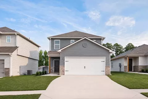 66 Taylor Ln, Childersburg, AL 35044
