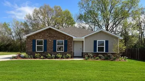 Exterior - 29 Monarch Dr, Lucedale, MS 39452 photo 1 of 2