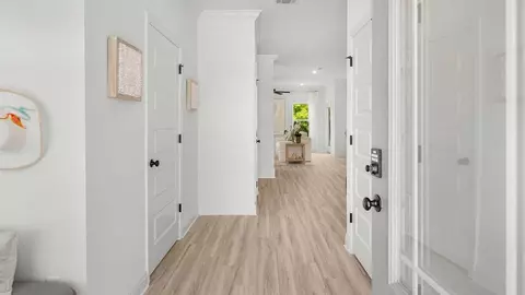 Entry Way - 19 Crest Dr, Miramar Beach, FL 32550 photo 1 of 10