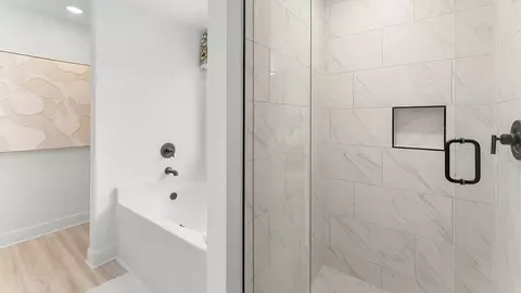 Bath - 19 Crest Dr, Miramar Beach, FL 32550 photo 2 of 6