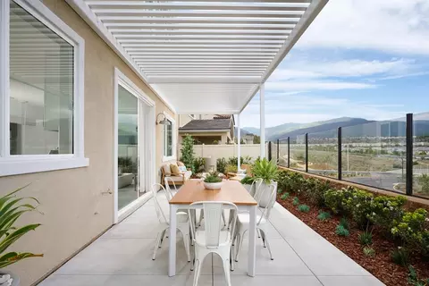 Exterior - 3818 Bluff View Dr, Corona, CA 92883 photo 2 of 11