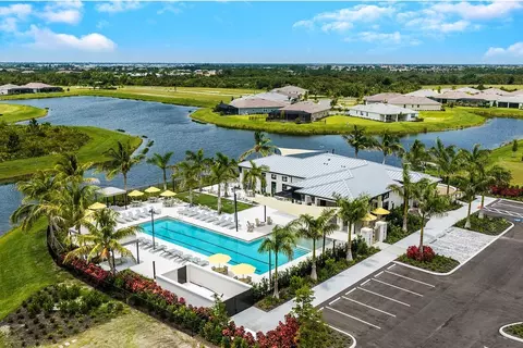 View/Area - 11915 Starbright Dr, Venice, FL 34293 photo 11 of 14