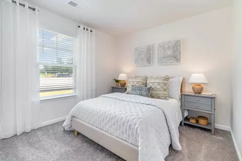 Bedroom - 2083 E Paces Trl, Darlington, SC 29532 photo 1 of 7
