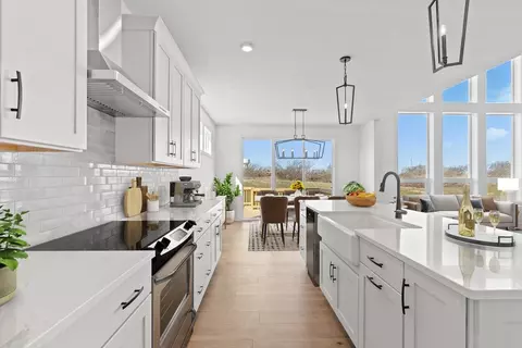 Kitchen - 14054 Ambrosia Ave, Dewitt, MI 48820 photo 4 of 4