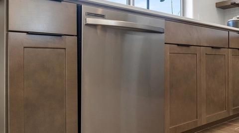 Kitchen - 8745 Sunrise Ave, Shafter, CA 93263 photo 3 of 5