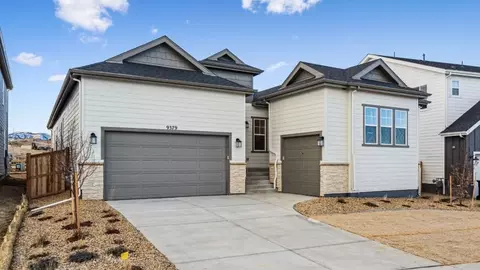 9208 Russell Cir, Arvada, CO 80007