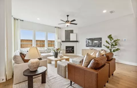 Living - 3016 Delaware St, Leander, TX 78641 photo 1 of 1