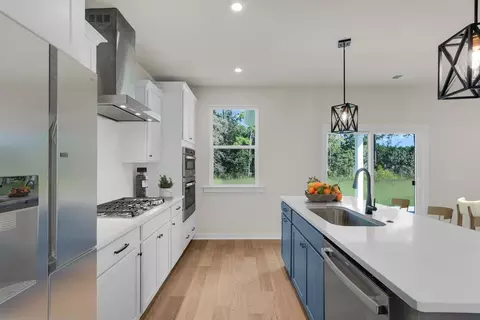 Kitchen - 104 Cascade Dr, Conway, SC 29527 photo 2 of 4