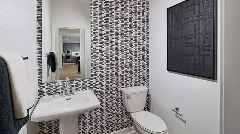 Bath - 5565 Mellano Way, Oceanside, CA 92057 photo 4 of 9
