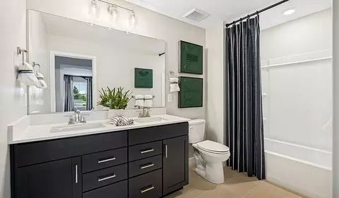 Bath - 2443 W 1135 N, Provo, UT 84601 photo 2 of 2