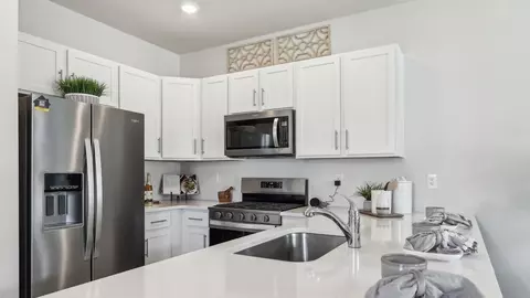 Kitchen - 245 Hermosa Dr, Egg Harbor Twp, NJ 08234 photo 7 of 7