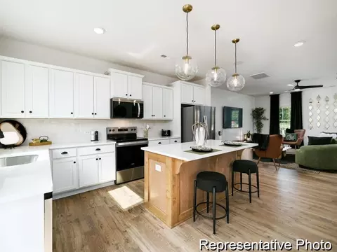 11833 Avocet St #32, Charlotte, NC 28215