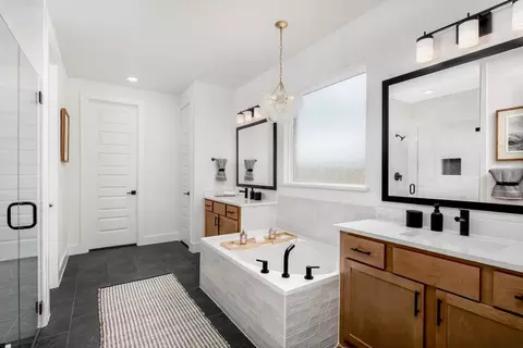 Bath - 208 Shady Spring Trl, Georgetown, TX 78628 photo 1 of 5