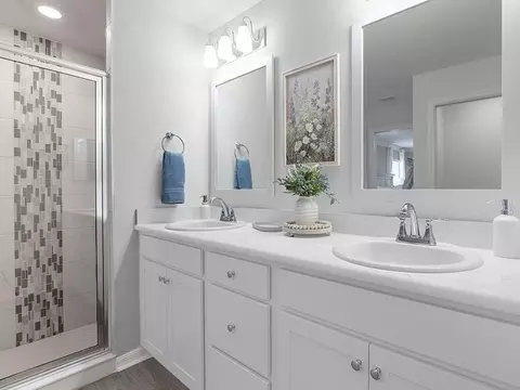 Bath - 5485 Buckeye Bend Dr, Saint Cloud, FL 34772 photo 1 of 5