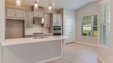 Kitchen - 13610 Cornerstone Way, Parrish, FL 34219 photo 2 of 11
